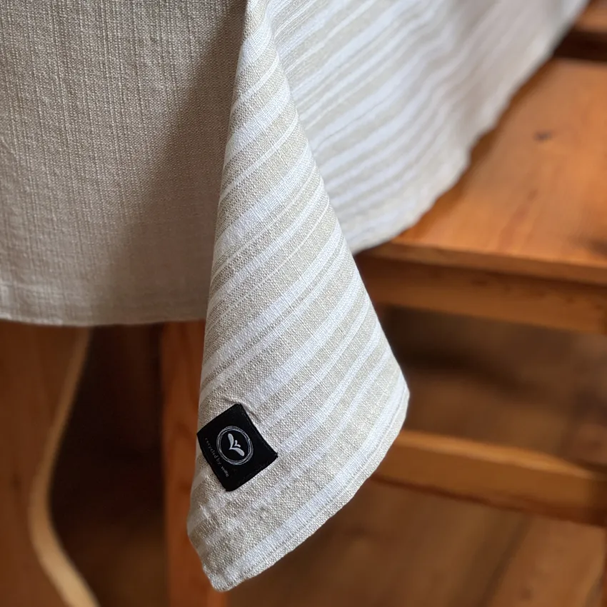 Recycelte Tischdecke Charles, Natur/Weiß