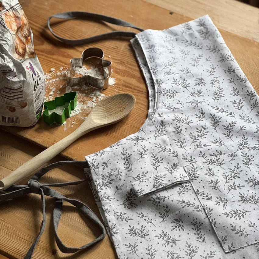 Recycelte Schürze Flora, Weiß/Dunkelgrau