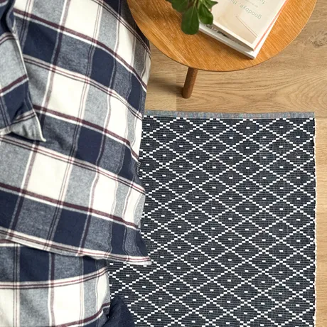 Recycelter Teppich Ella, Navy Blau/Weiß