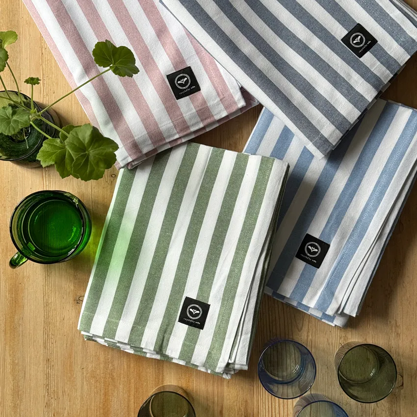 Recycelte Tischdecke Pelle, Graublau/Weiß