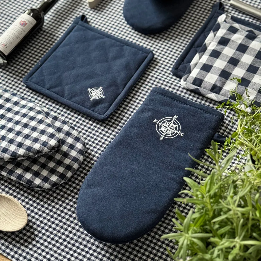 Recycelter Grillhandschuh Kompass