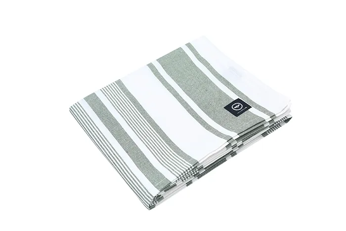Recycelte abwischbare Tischdecke Knut, Grün/Weiß