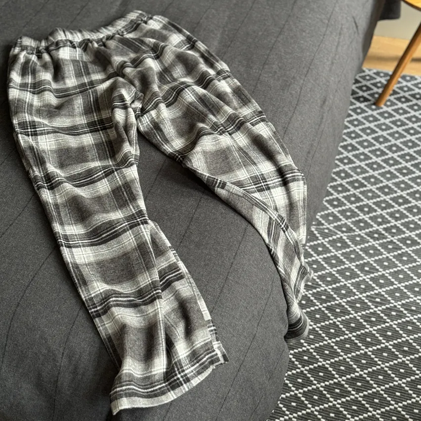 PyjamasSet 2-teilig Arjeplog, Schwarz/Grau/Weiß