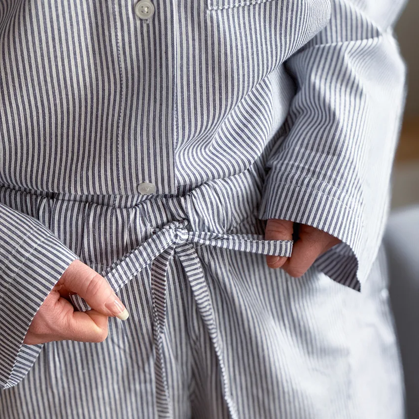 PyjamasSet 2-teilig Runmarö, Navy Blau/Weiß