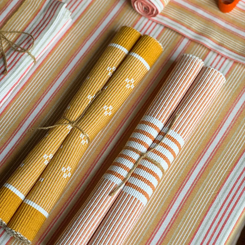 Recyceltes Platzset 2er-Pack Isa, Orange/Weiß
