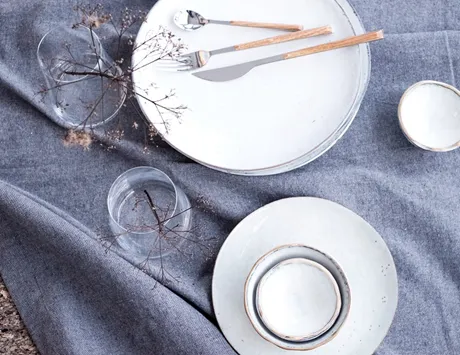 Recycelte Abwaschbare Tischdecke Hedvig, Navy Blau/Weiß