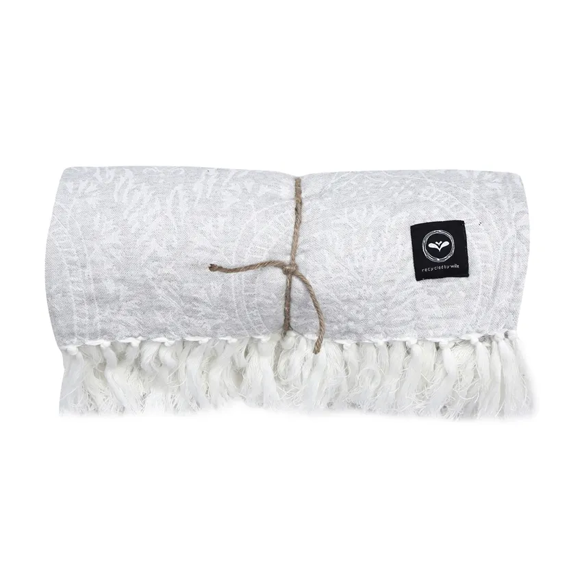 Recycled Blanket Myra, Light Grey/White