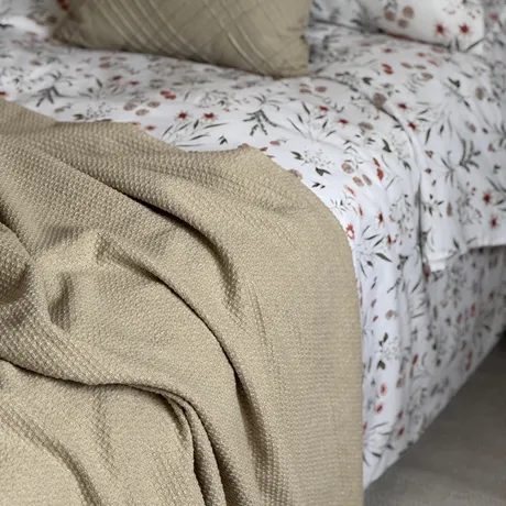 Recycled Bedspread Doris, Linen