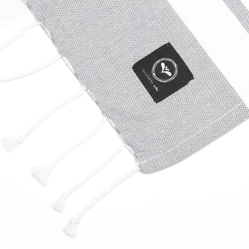 Recycled Bath Sheet Hamam Alma, Light Grey/White