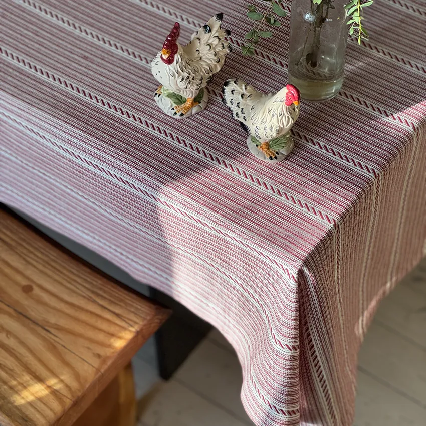 Recycled Tablecloth Britta, Dark Red/Beige