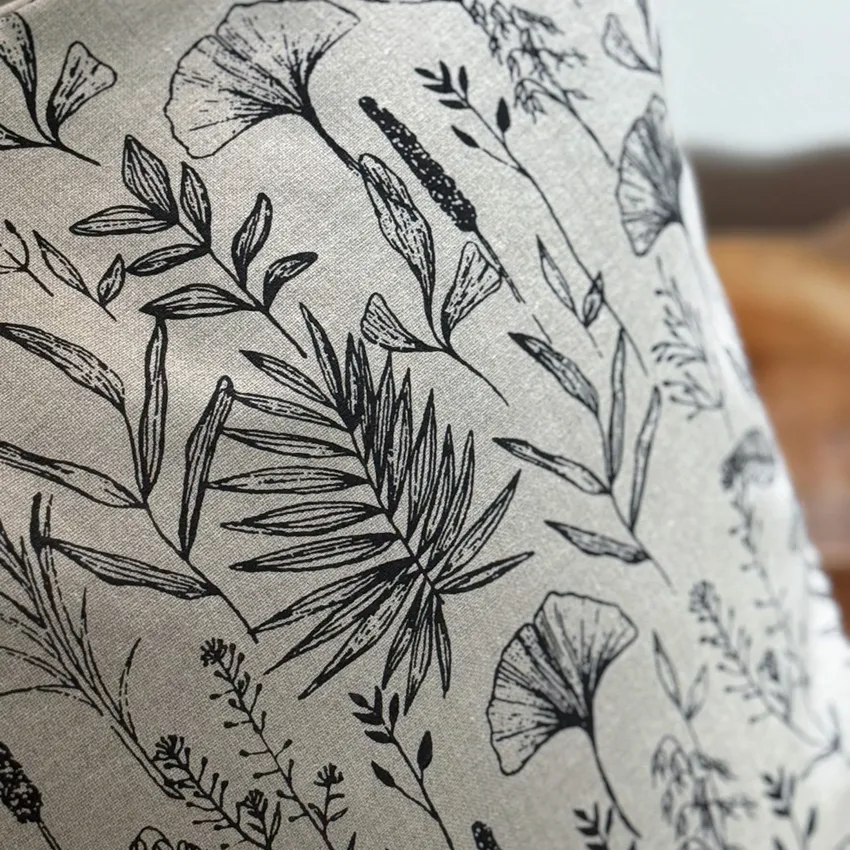 Recycled Cushion Cover Ralf, Linen/Black