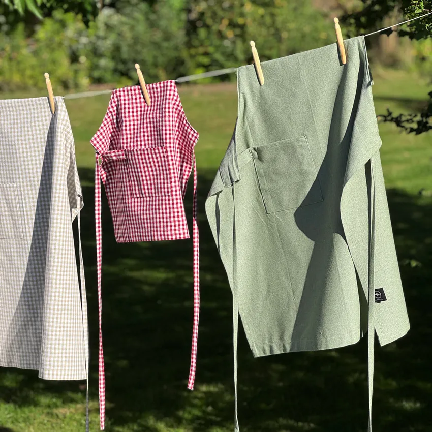 Recycled Apron Ulla, Green/White