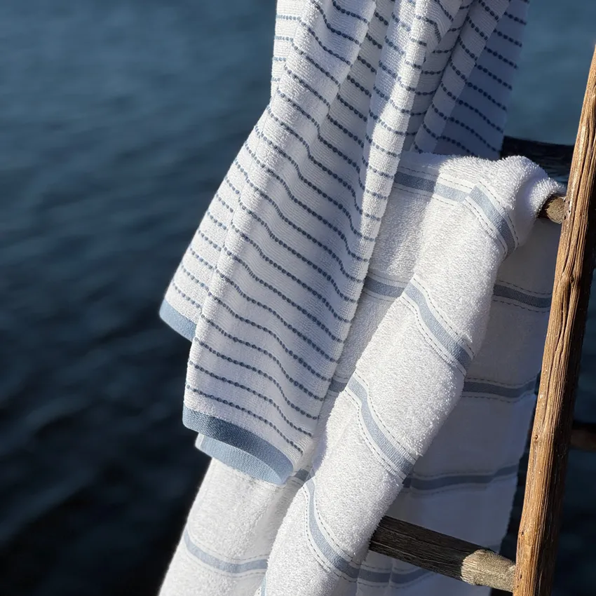 Bath towel Visby, 2-Assorted, Blue/White