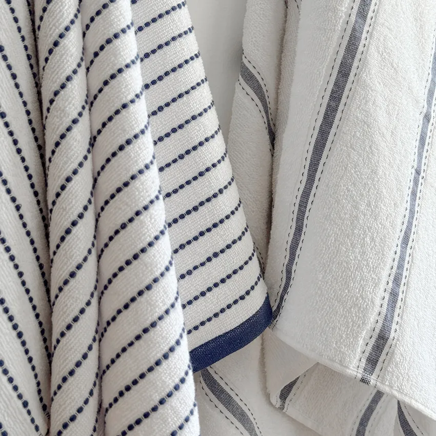 Bath towel Visby, 2-Assorted, Navy Blue/White