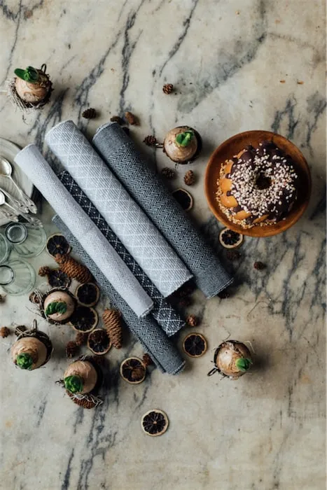 Recycled Table Runners Agnes, Grey/White