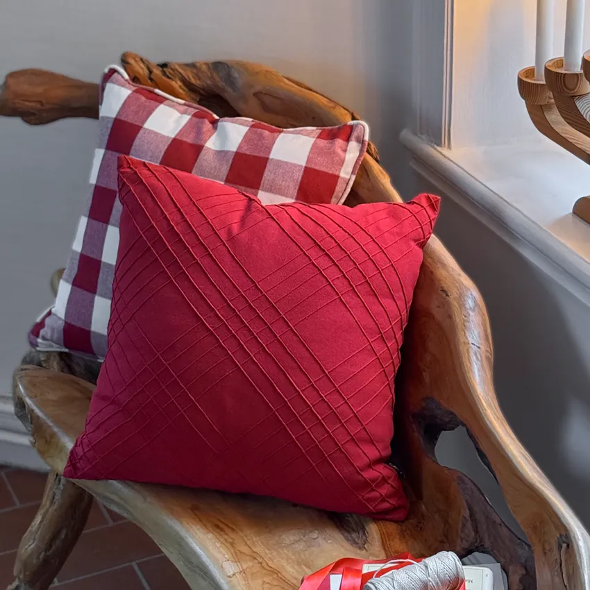 Recycled Cushion Covers Botvid, Dark Red