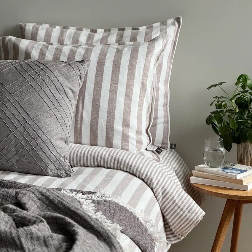 Pillowcases Funäsdalen, Light Brown/Off-White