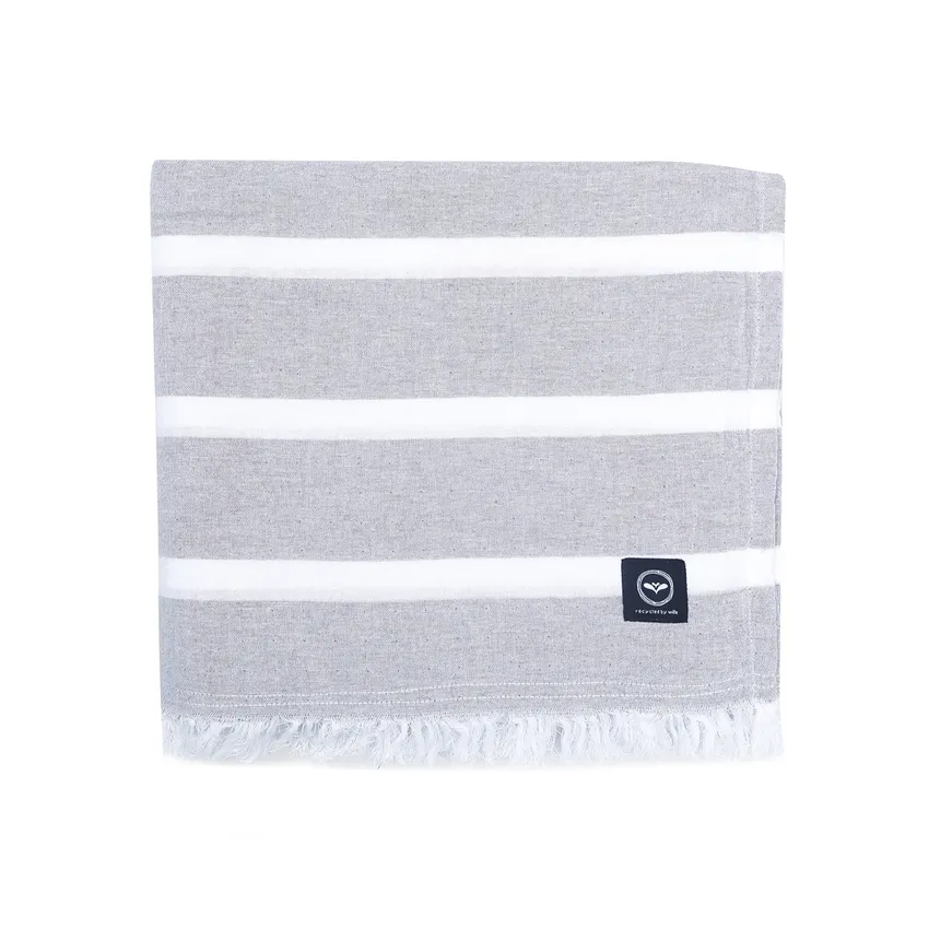 Recycled Bedspreads Olivia, Light Grey