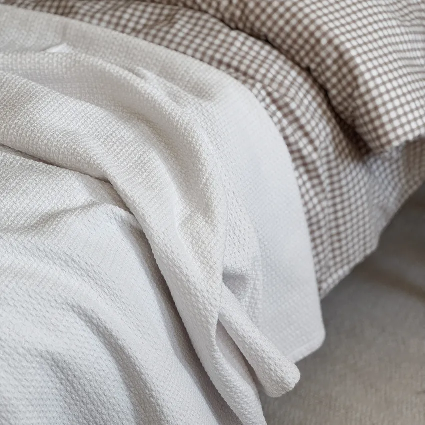 Recycled Bedspreads Doris, White