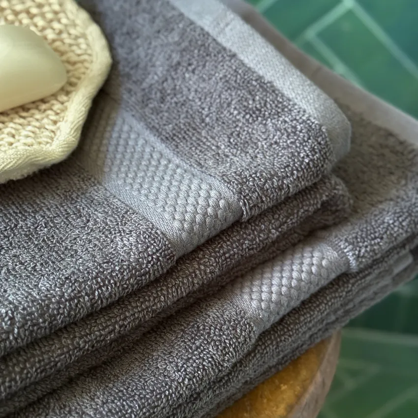 Organic Towel Ornö, Dark Grey