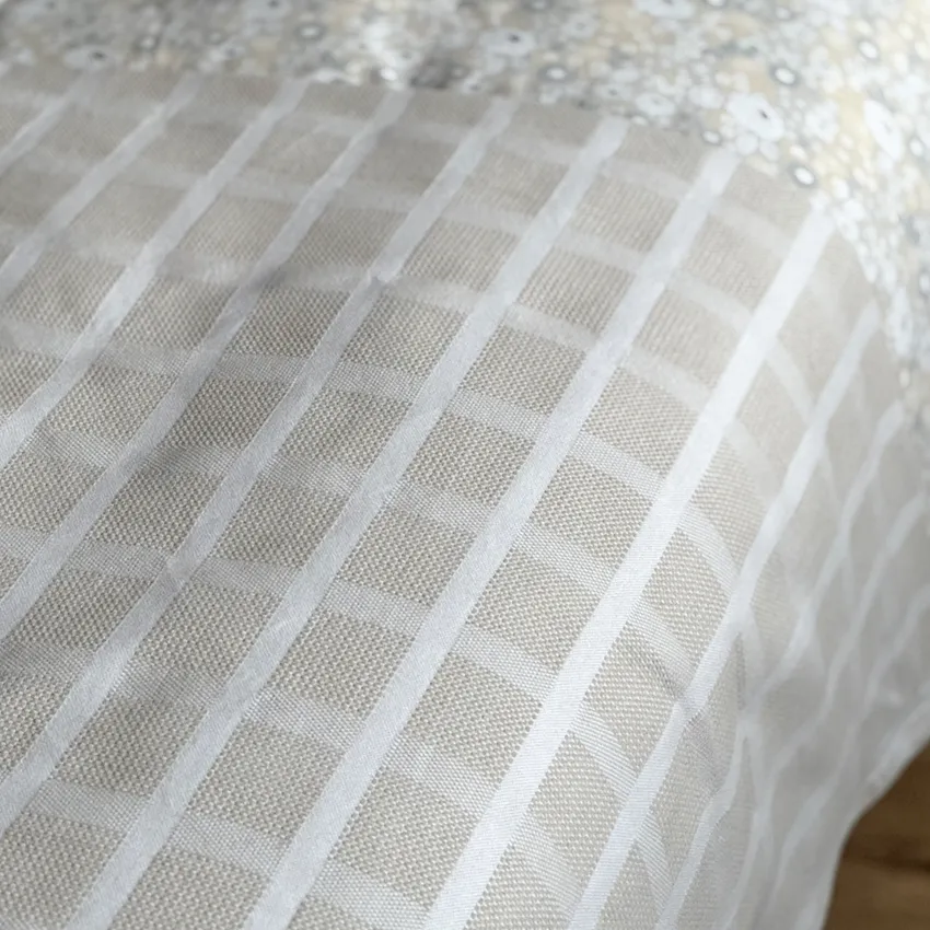 Recycled Bedspreads Bodil, Linen/White