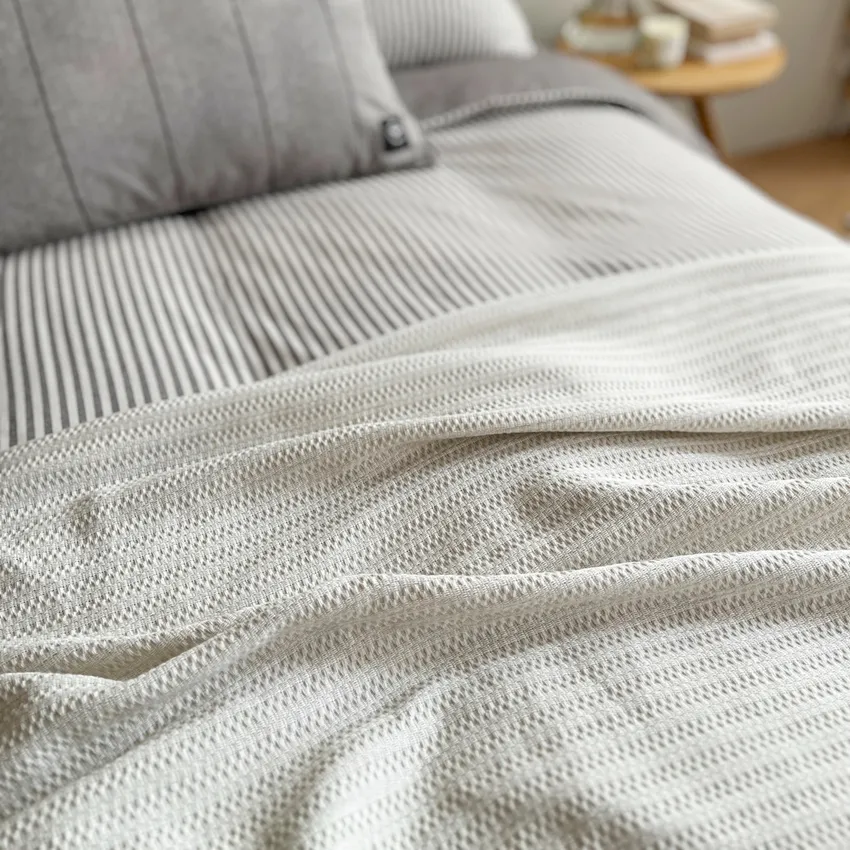 Recycled Bedspread Rasmus, Ecru