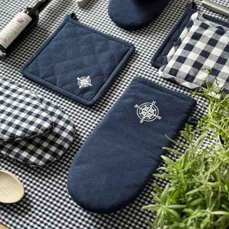 Recycled Oven Mitt Kompass