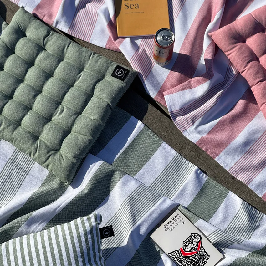 Coussin de palette recyclé Vera, Nettoyable d’un coup d’éponge, Vert/Blanc