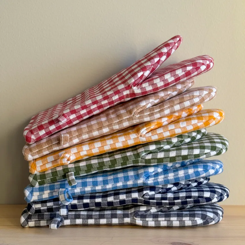 Gant de cuisine recyclé Bella, Bleu clair/Blanc