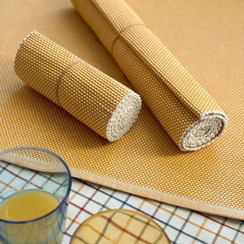 Recyclé Chemins de table Kalle, Jaune/Beige