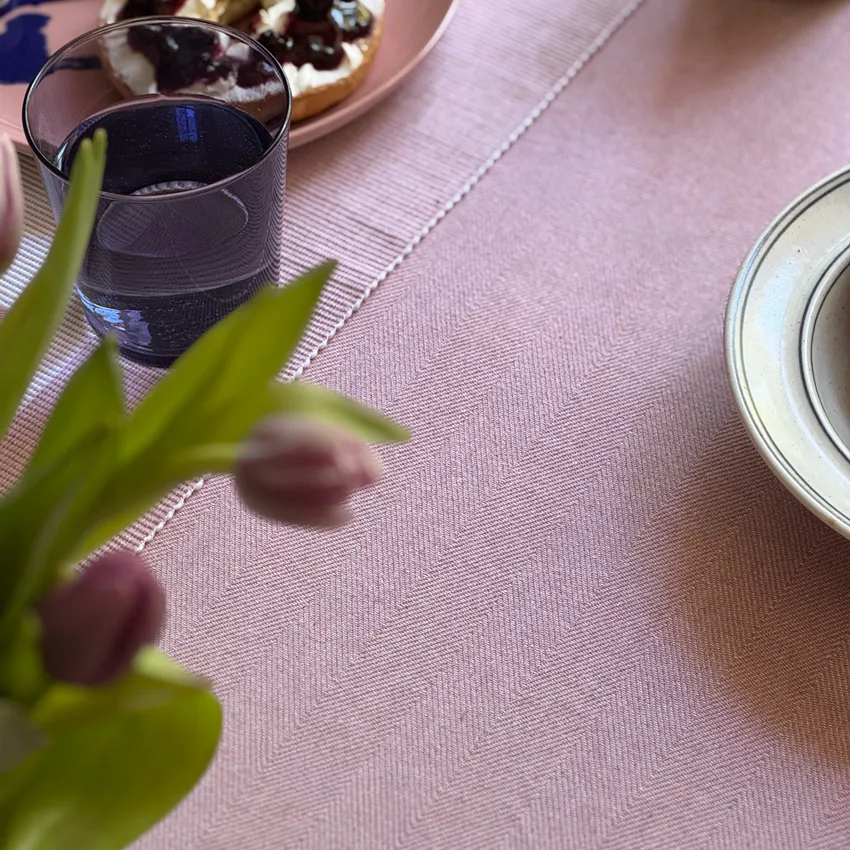 Nappe recyclée Emil, Rose clair/Blanc