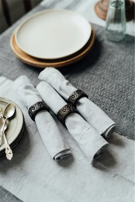 Tovagliolo riciclato 2 pezzi Elin, Grigio chiaro/Bianco