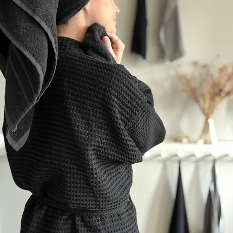 Accappatoio riciclato Wilma, Nero