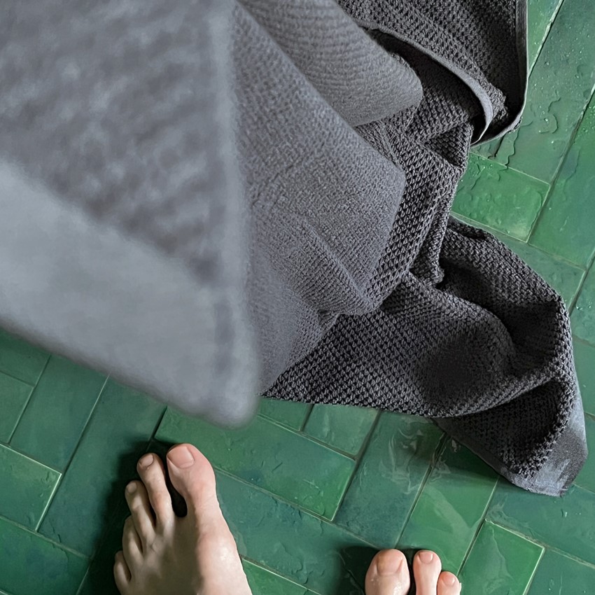 Handduk Saltö, Mörkgrå