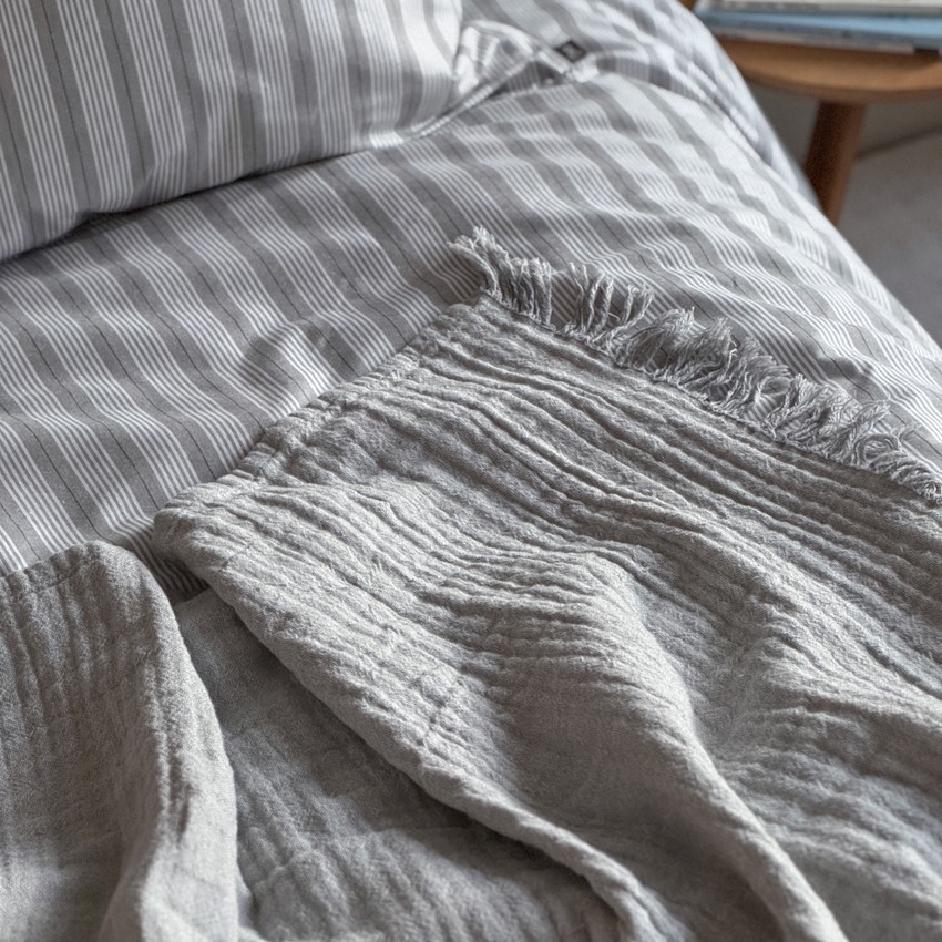 Återvunnet Överkast Clara, Ljusgrå/Beige