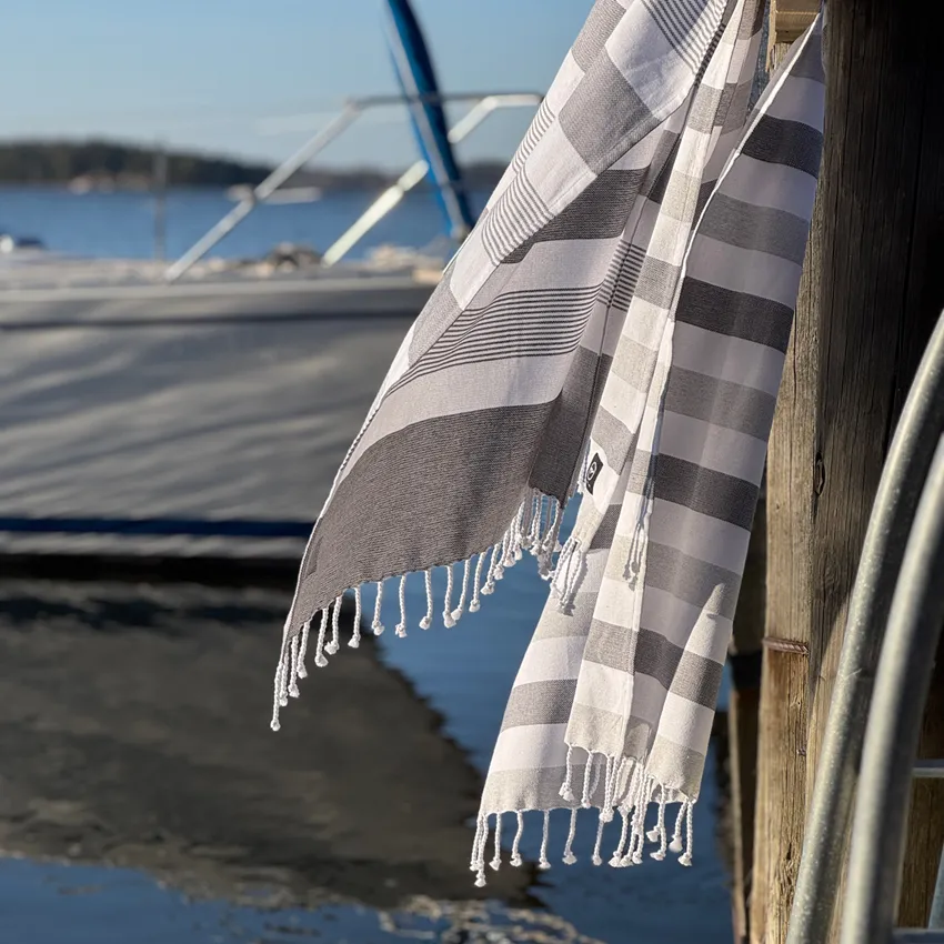 Återvunnet Badlakan Hamam Alice, Mörkgrå/Vit
