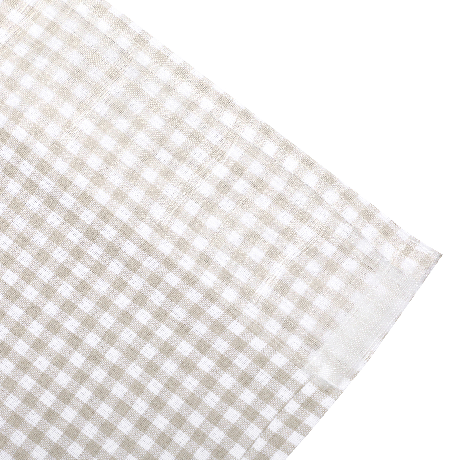 51667,Madicken,1500-Pix-Closeup-Tape