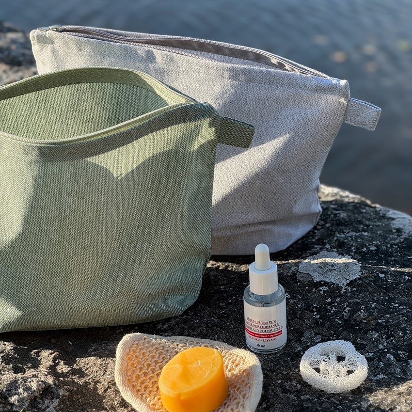 Återvunnen Necessär Elin, Ljusgrå/Vit