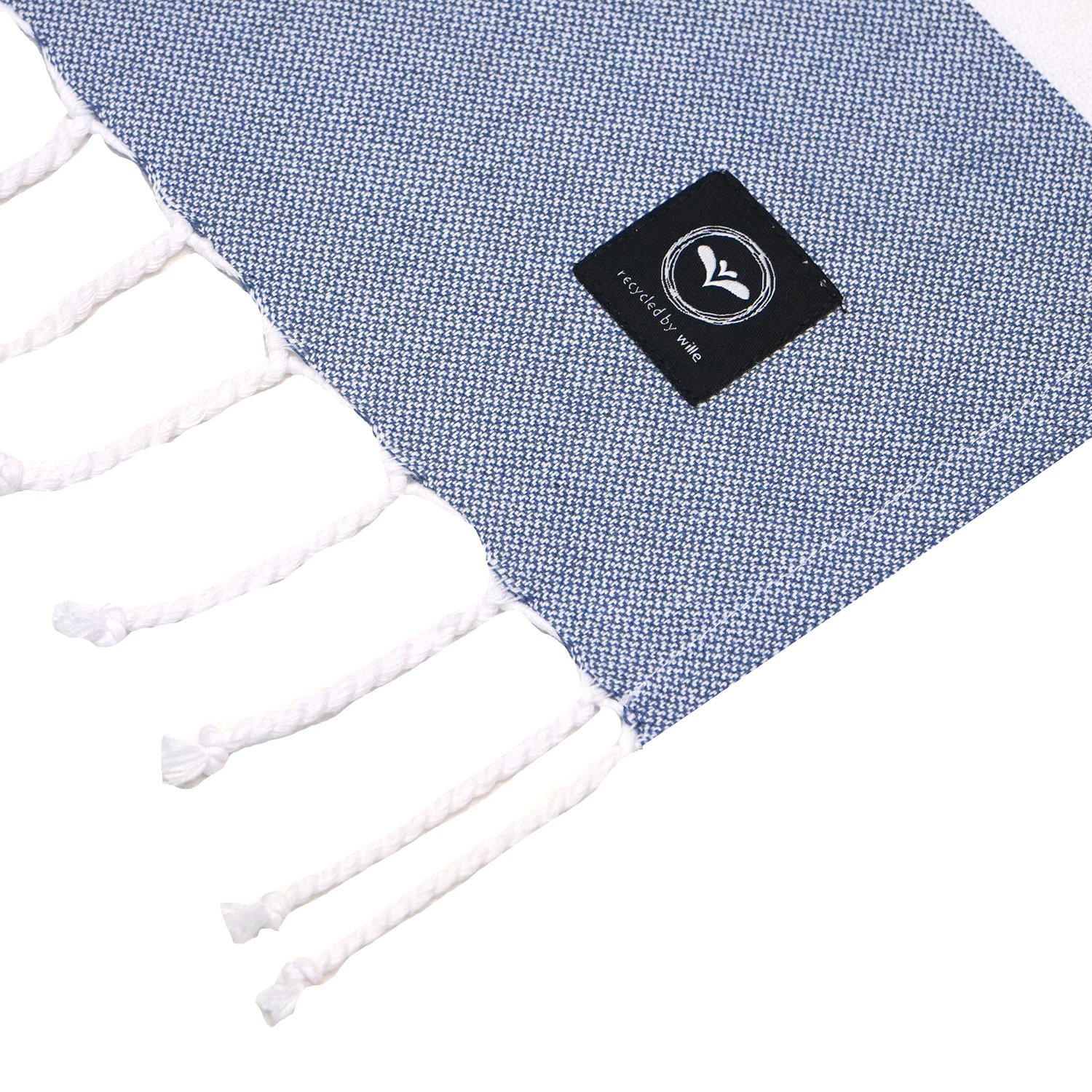 27202,Alice,1500-Pix-Closeup