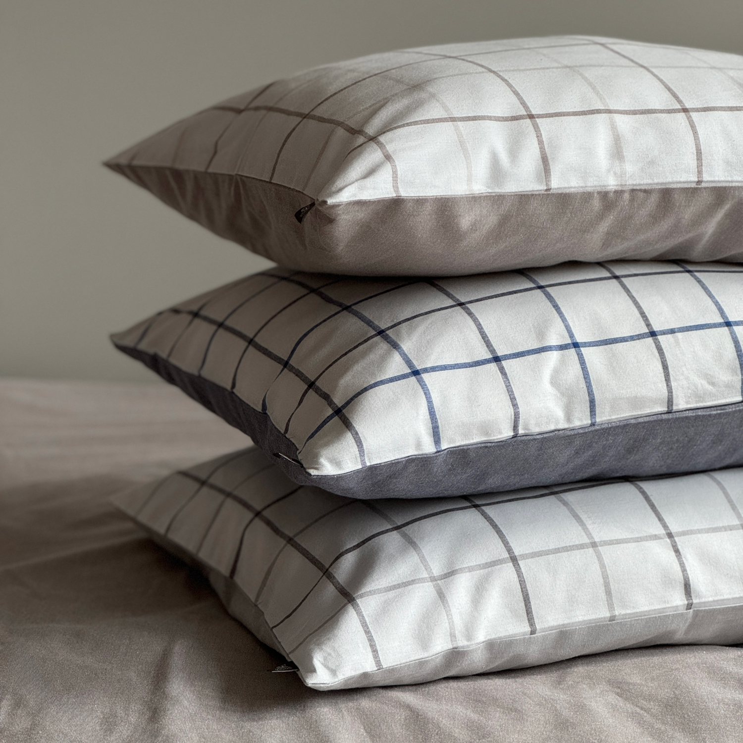 67237-67238-67239,Gotland